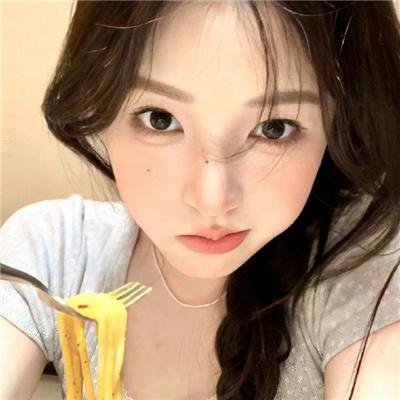 珀利克珊妮 海报