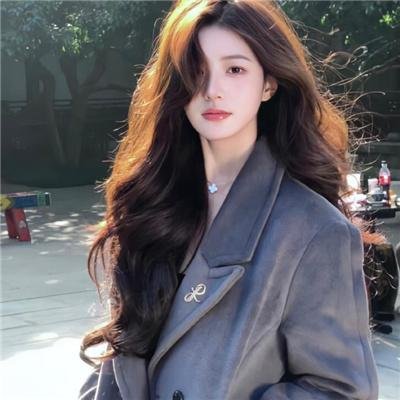 母乳有限公司 海报