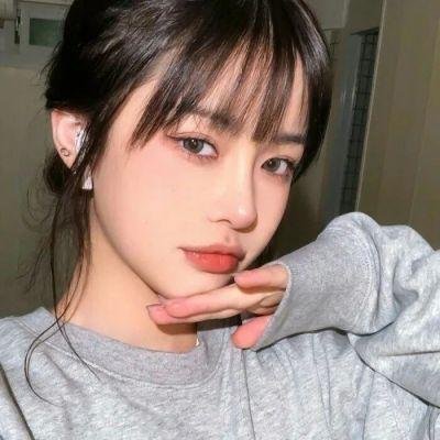 比耶稣更陌生 海报