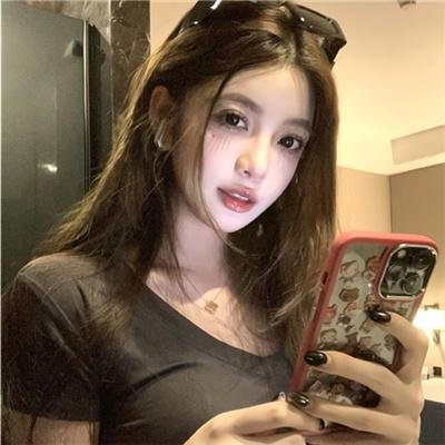 某同志 海报